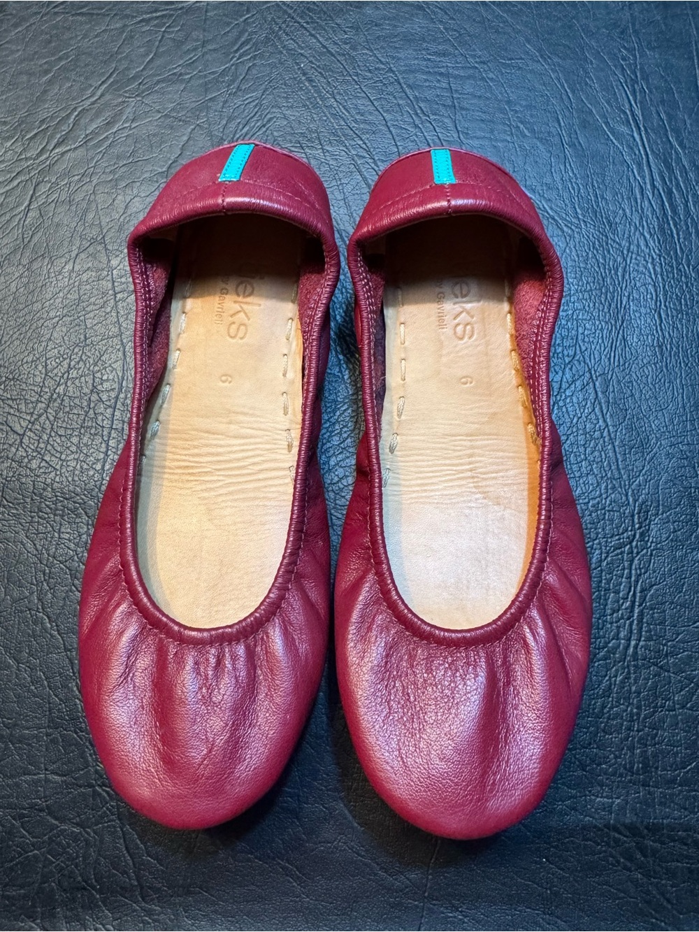Tieks by Gavrieli Burgundy Leather Ballet Flats Size 6 Foldable Travel Comfort